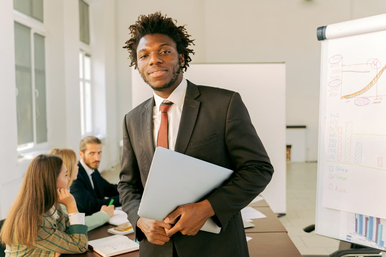 Business Operations Specialist